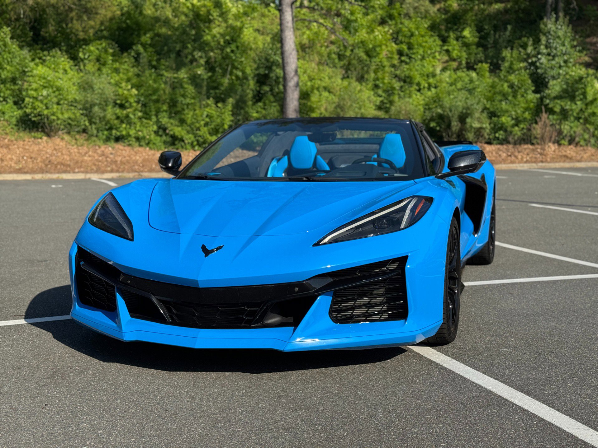 Used 2023 Chevrolet Corvette Z06 w/ Stealth Interior Trim Package RWD image 3