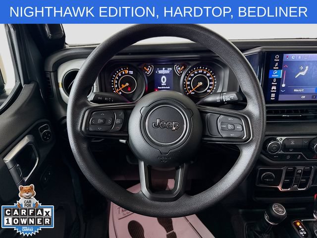Used 2025 Jeep Gladiator Sport AWD/4WD image 11