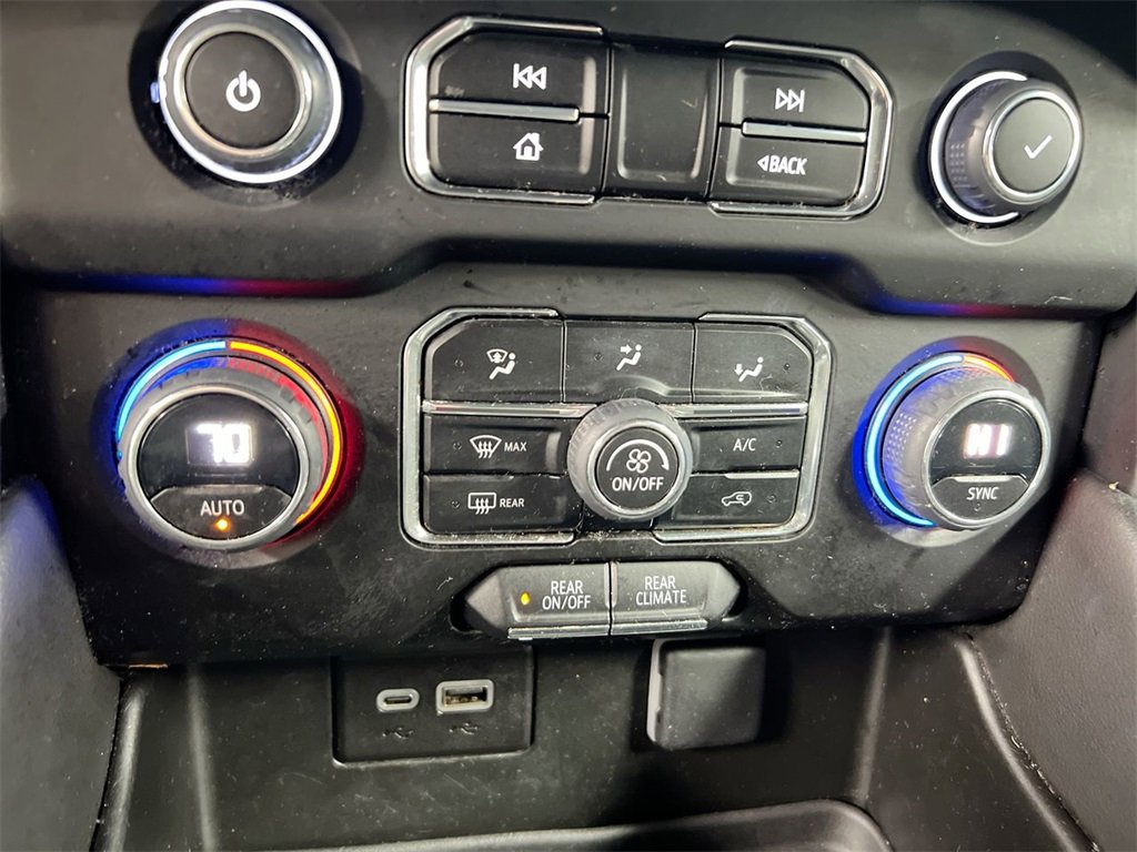 Used 2023 Chevrolet Suburban LS w/ Driver Alert Package image 15