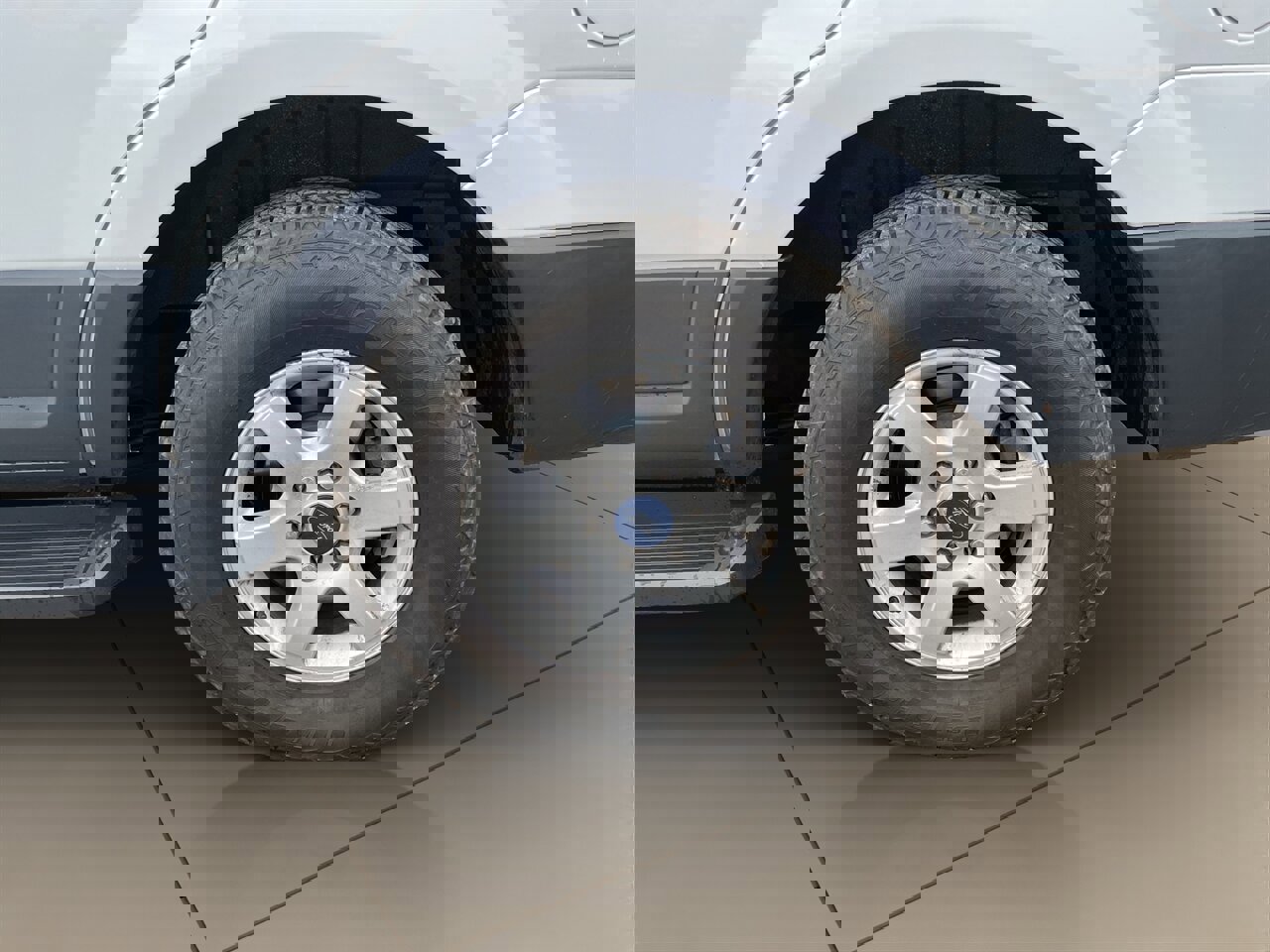 Used 2015 Ford Expedition XL image 24