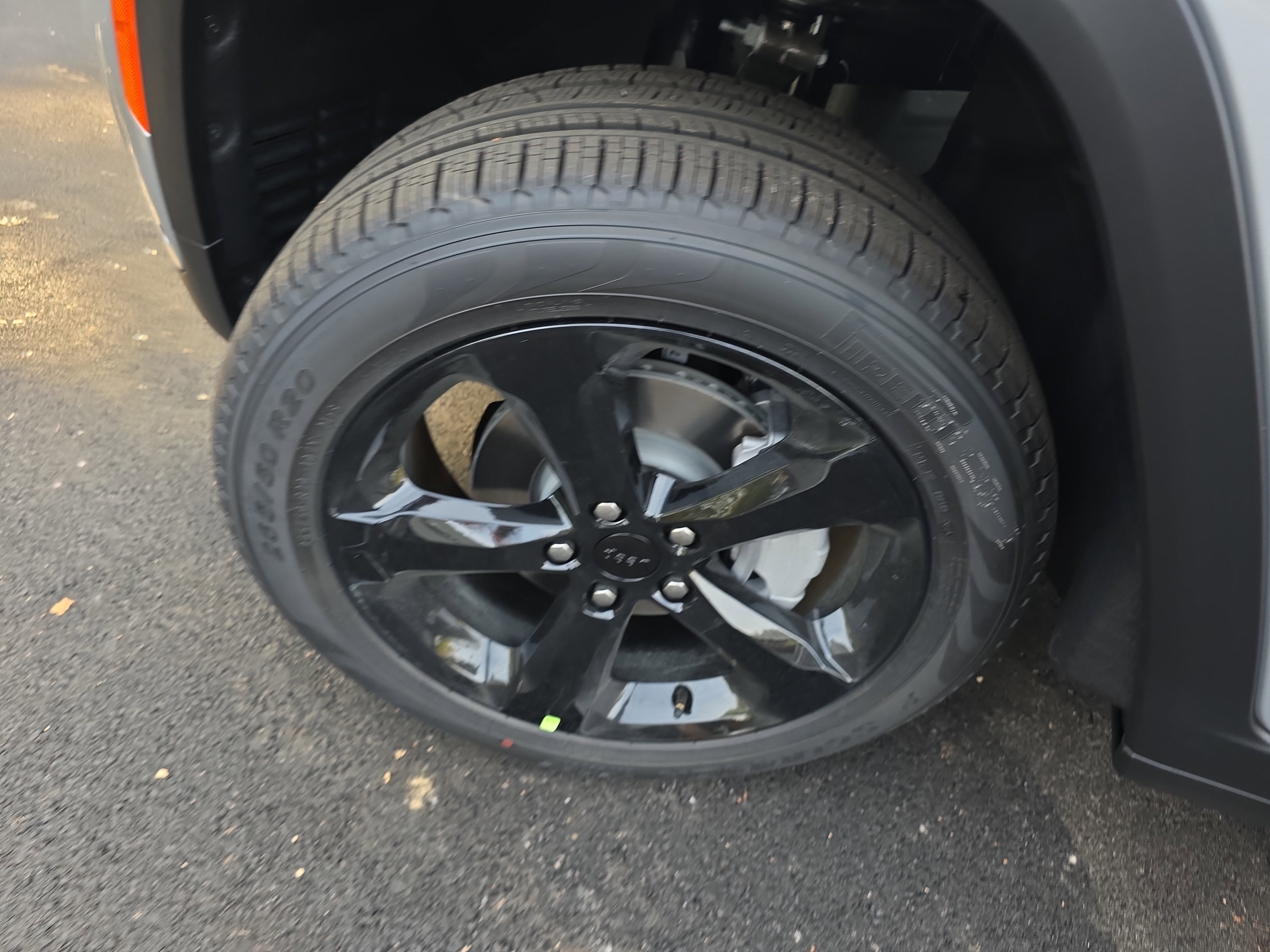 New 2025 Jeep Grand Cherokee Limited w/ Luxury Tech Group II image 31