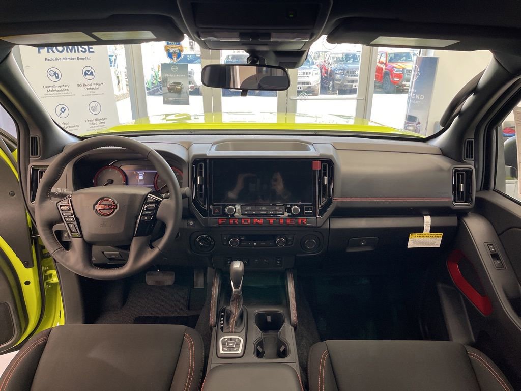 New 2026 Nissan Frontier PRO-4X w/ Pro-4x Convenience Package image 6