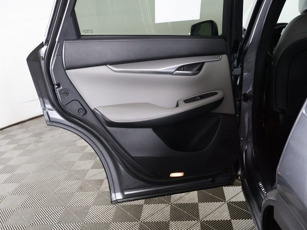 Used 2023 INFINITI QX50 Luxe AWD/4WD image 25