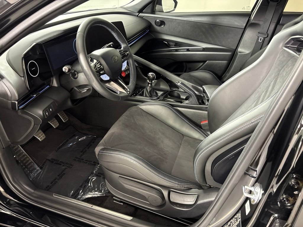 Used 2025 Hyundai Elantra N FWD image 28