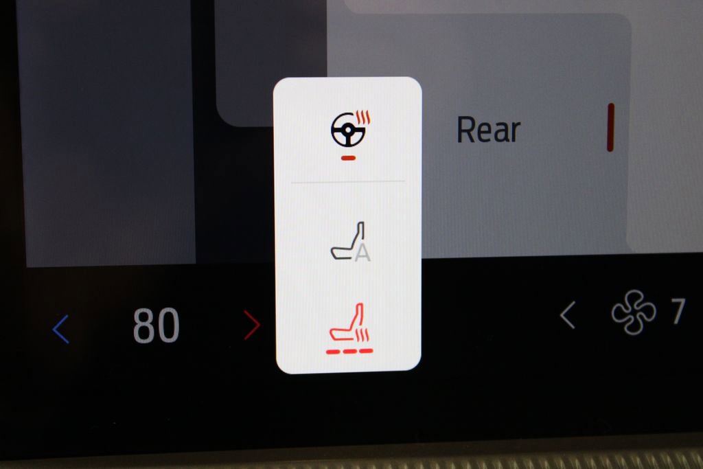 New 2026 Ford Explorer Active w/ Active Comfort Package image 49