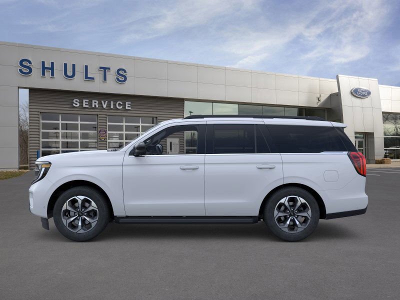 New 2026 Ford Expedition Active image 3