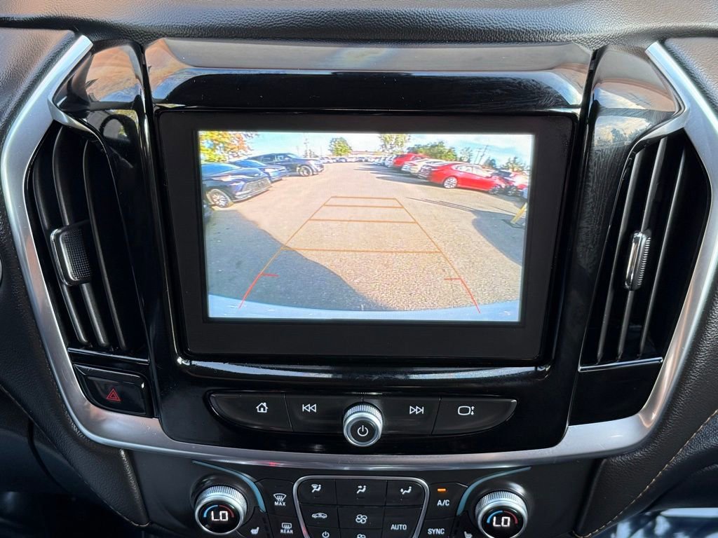 Used 2019 Chevrolet Traverse LT FWD image 40