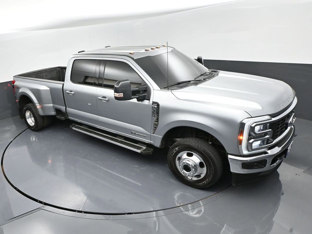 Used 2024 Ford F350 Lariat image 35