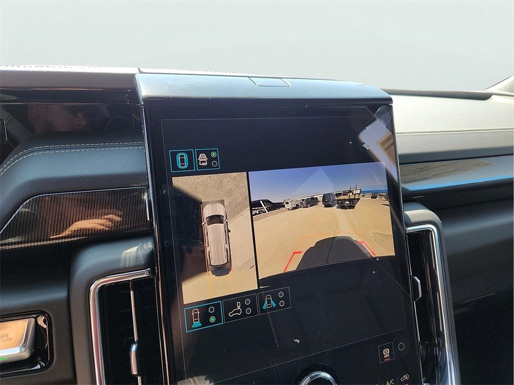 New 2026 GMC Yukon XL Elevation image 23