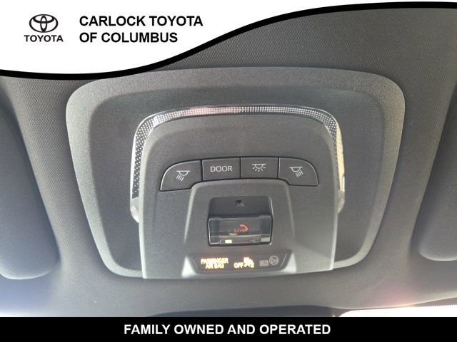 Used 2026 Toyota Crown XLE image 30