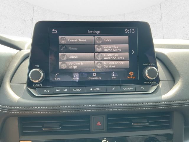New 2026 Nissan Rogue SV w/ Cold Weather Package AWD/4WD image 16