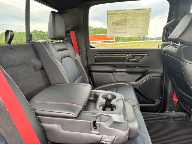 New 2026 RAM 1500 Laramie AWD/4WD image 38