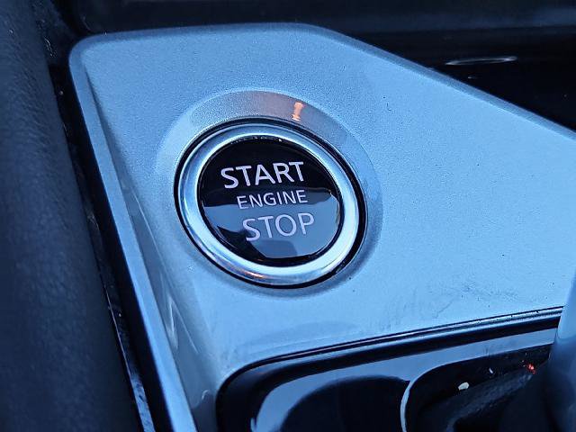 Certified 2023 Nissan Altima 2.5 SR w/ SR Premium Package FWD image 17