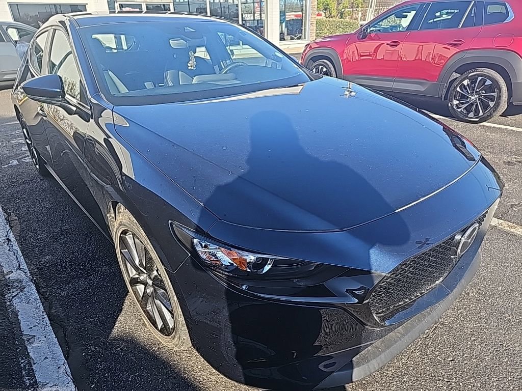 Used 2023 MAZDA MAZDA3 s image 3