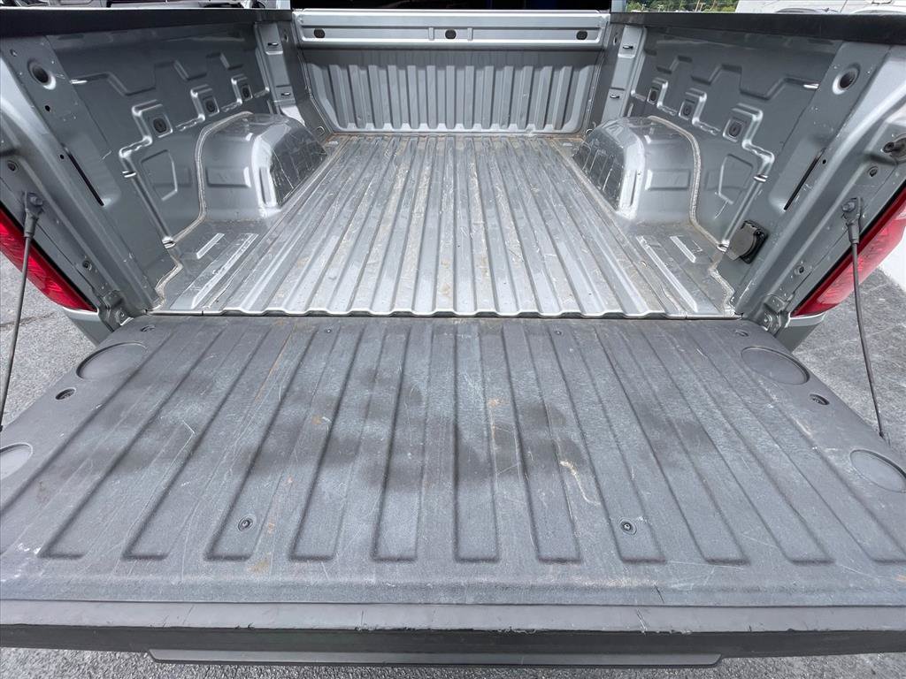 Used 2023 Chevrolet Silverado 1500 Custom AWD/4WD image 7