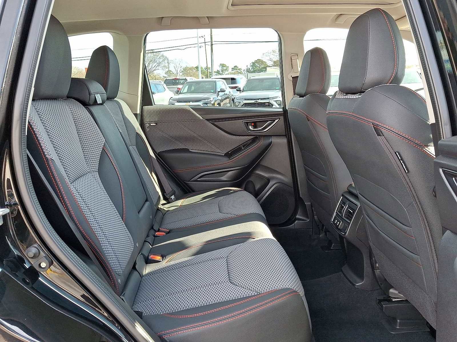 Used 2023 Subaru Forester Sport image 32