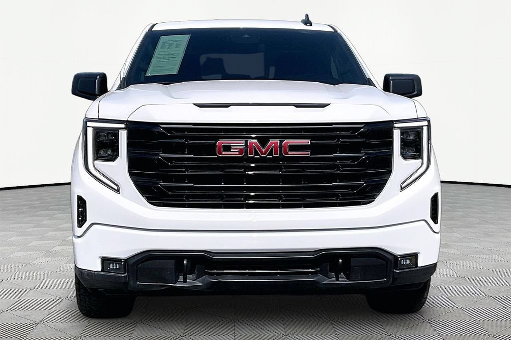 Used 2025 GMC Sierra 1500 Elevation AWD/4WD image 2
