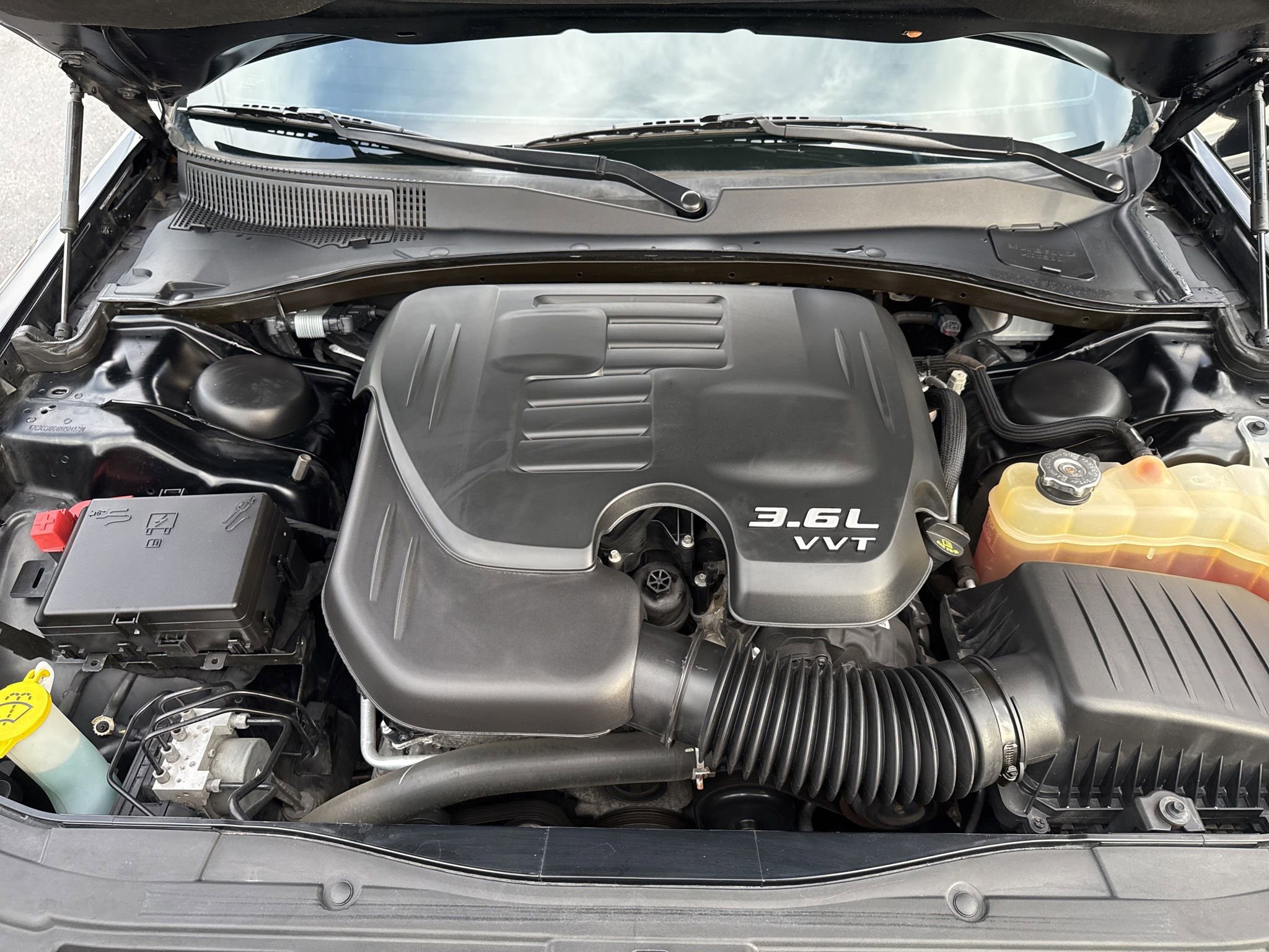 Used 2021 Chrysler 300 S image 28