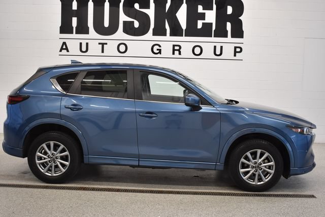 Used 2024 MAZDA CX-5 AWD 2.5 S w/ Select Package image 2