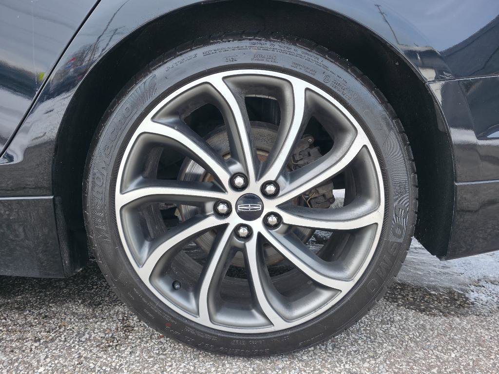 Used 2018 Lincoln MKZ Reserve w/ Magnetic Appearance Package image 11