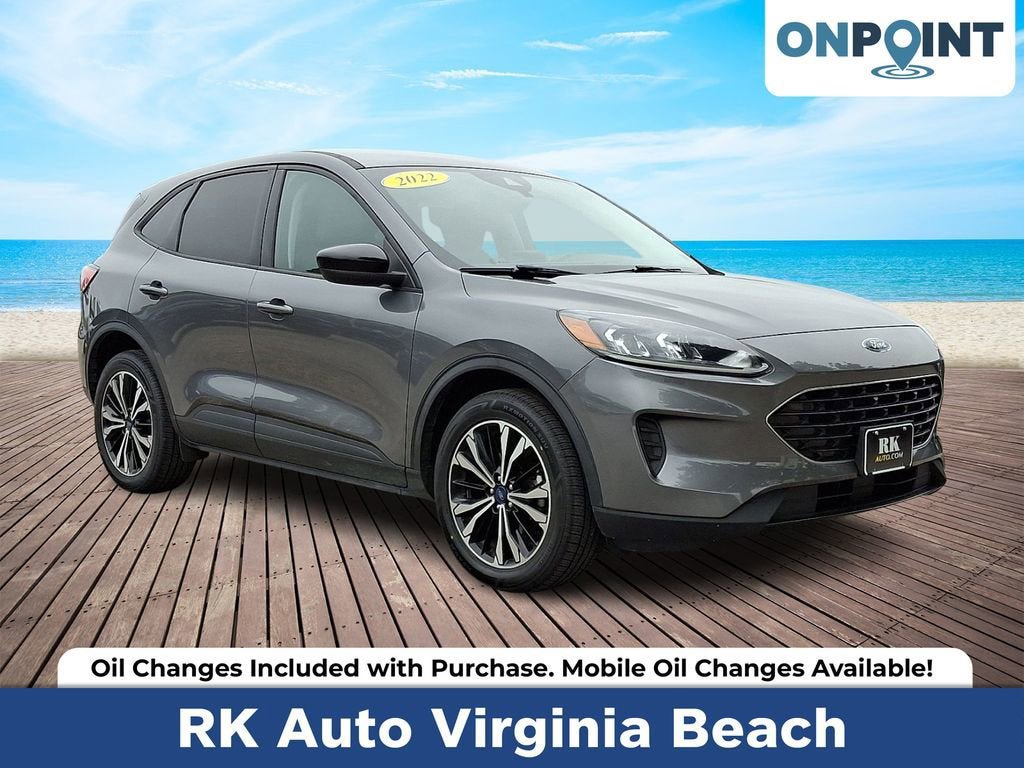 Used 2022 Ford Escape SE w/ SE Sport Appearance Package