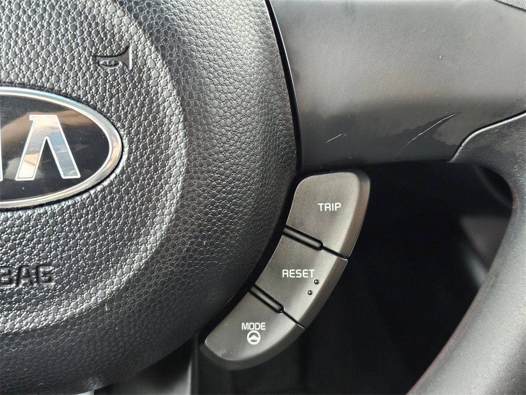 Used 2016 Kia Soul image 18