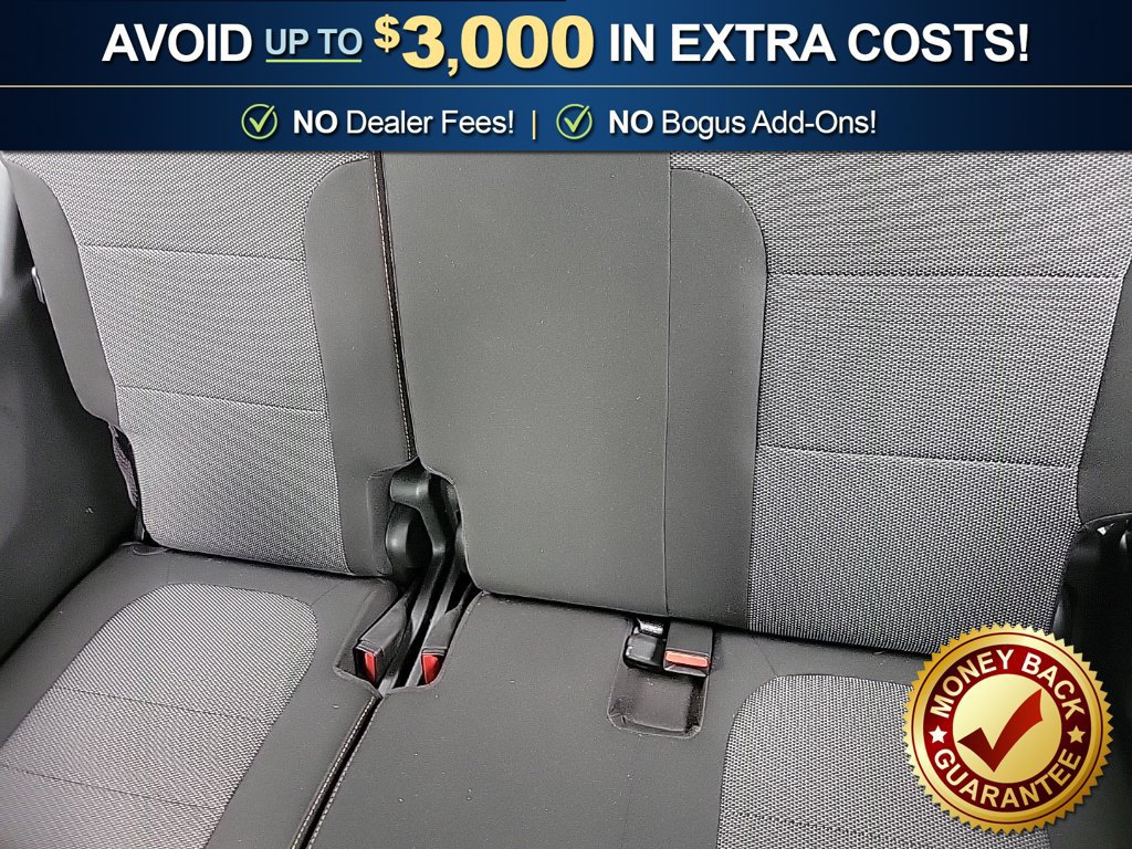 Used 2020 Chevrolet Traverse LT FWD image 22