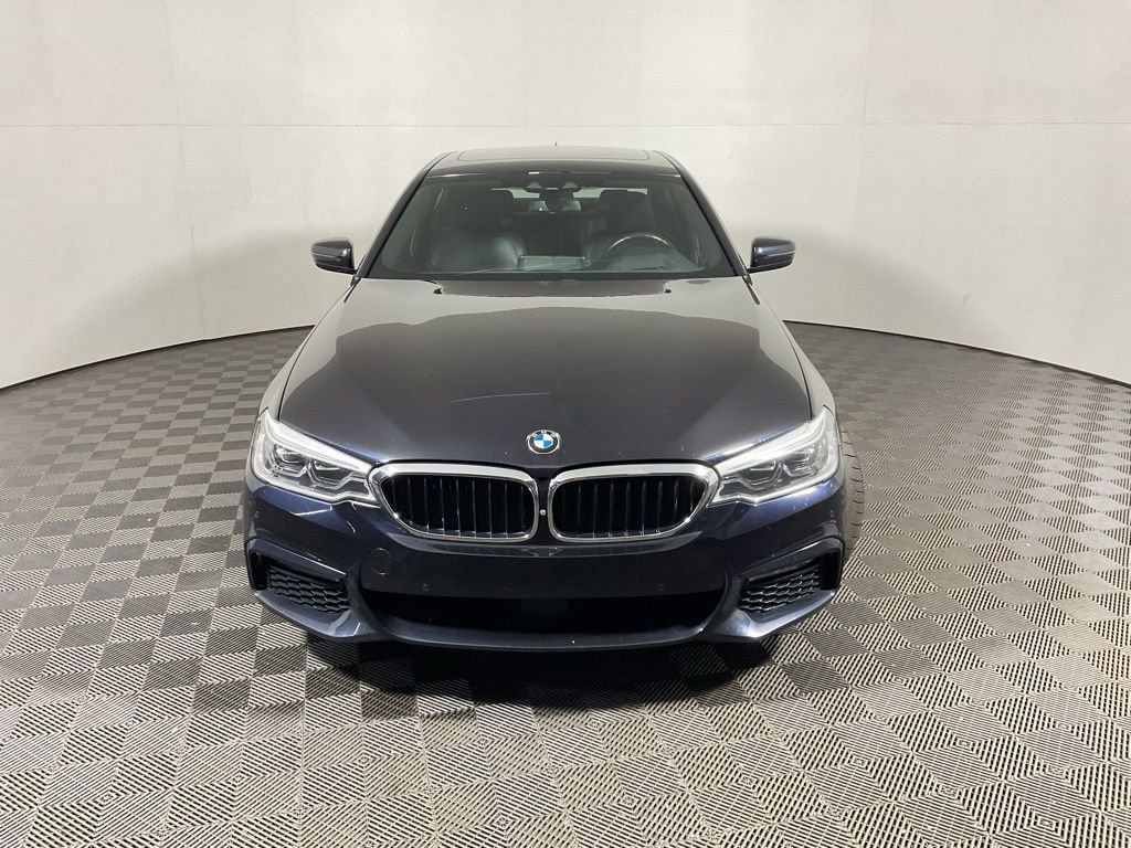 Used 2018 BMW 540i RWD image 9