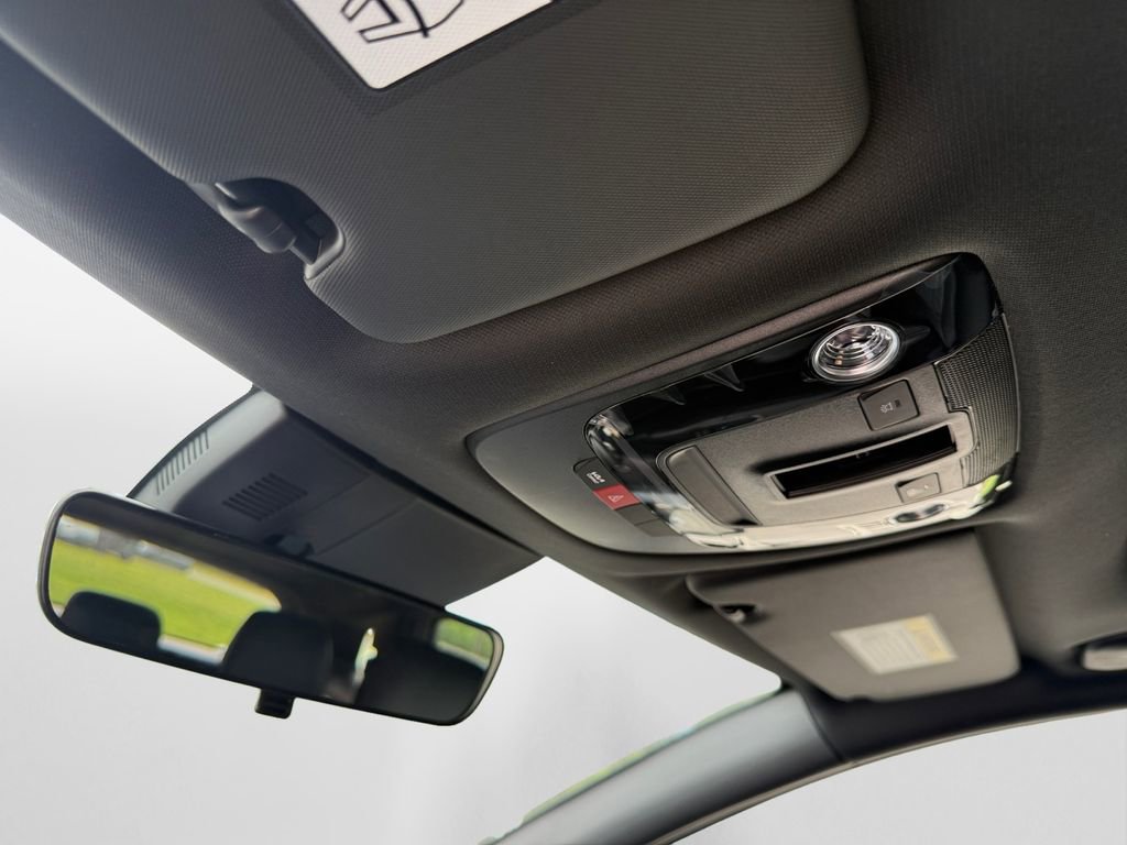 New 2026 Kia Sportage X-Line w/ X-Line Technology Package image 27