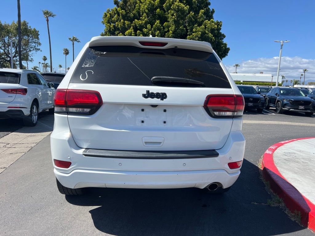 Used 2019 Jeep Grand Cherokee Altitude image 4
