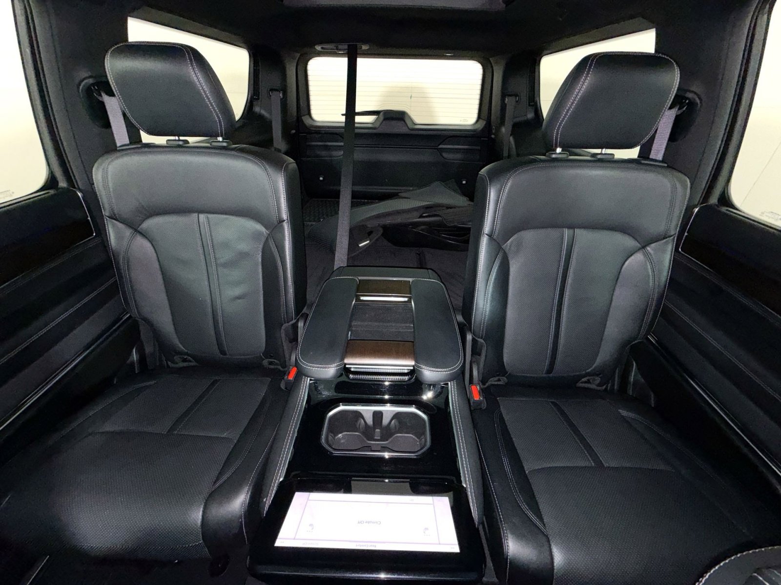 Used 2022 Jeep Grand Wagoneer Series I AWD/4WD image 25
