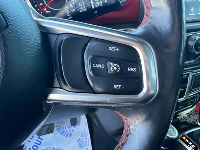 Used 2018 Jeep Wrangler Unlimited Rubicon w/ Dual Top Group AWD/4WD image 15