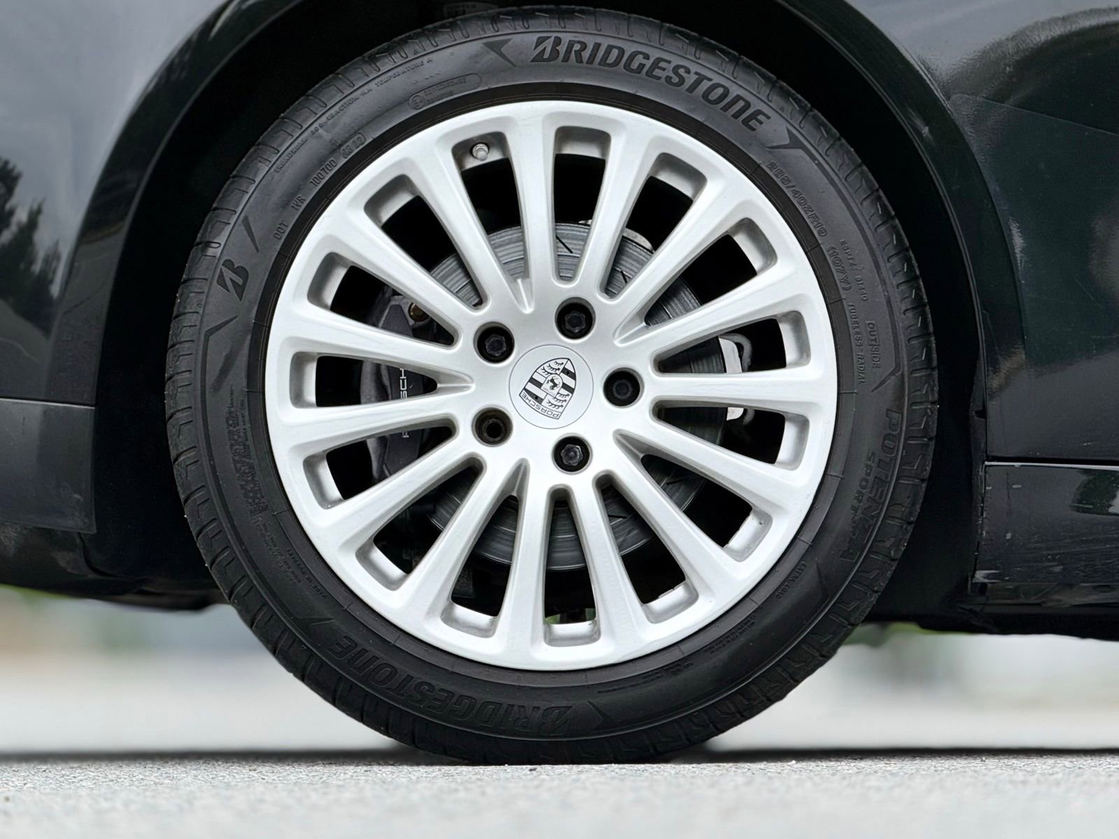 Used 2014 Porsche Panamera RWD image 20