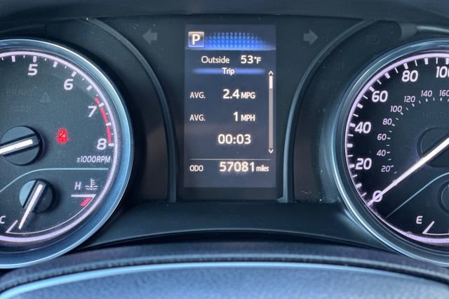 Used 2018 Toyota Camry LE image 26