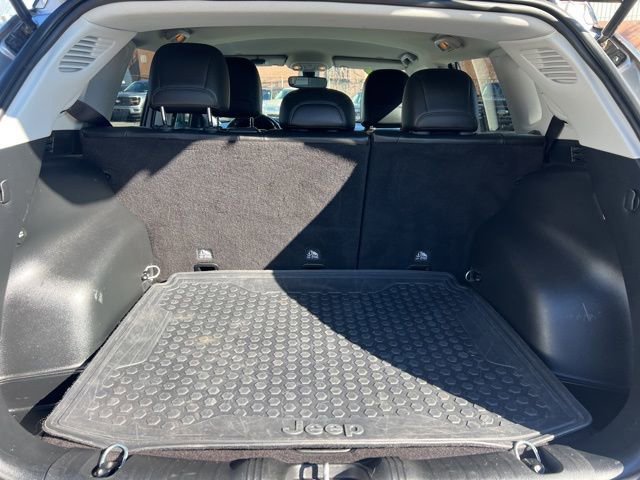 Used 2019 Jeep Compass Latitude w/ Cold Weather Group image 14