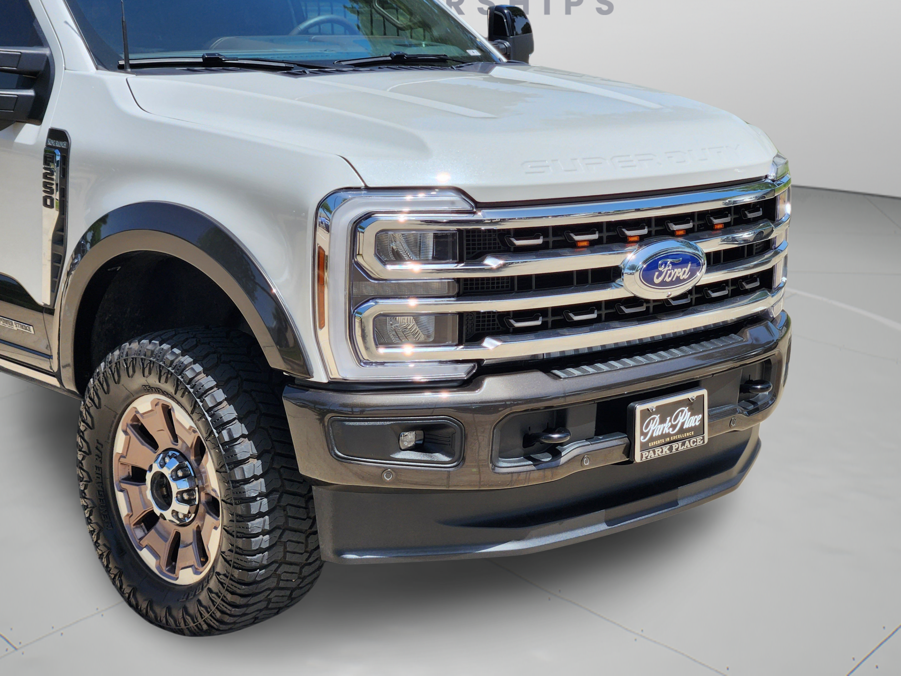 Used 2025 Ford F250 King Ranch AWD/4WD image 41