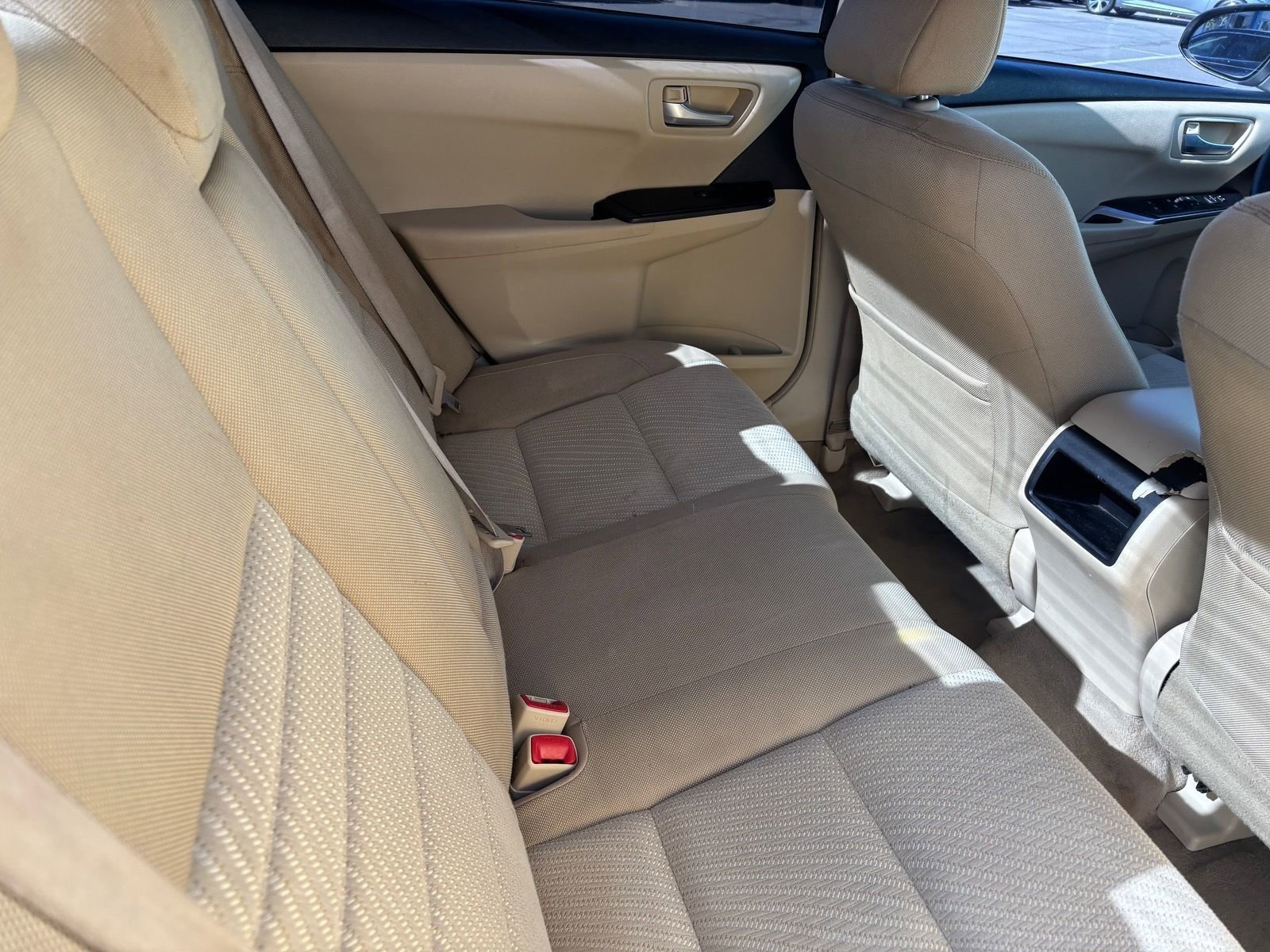 Used 2017 Toyota Camry LE image 16