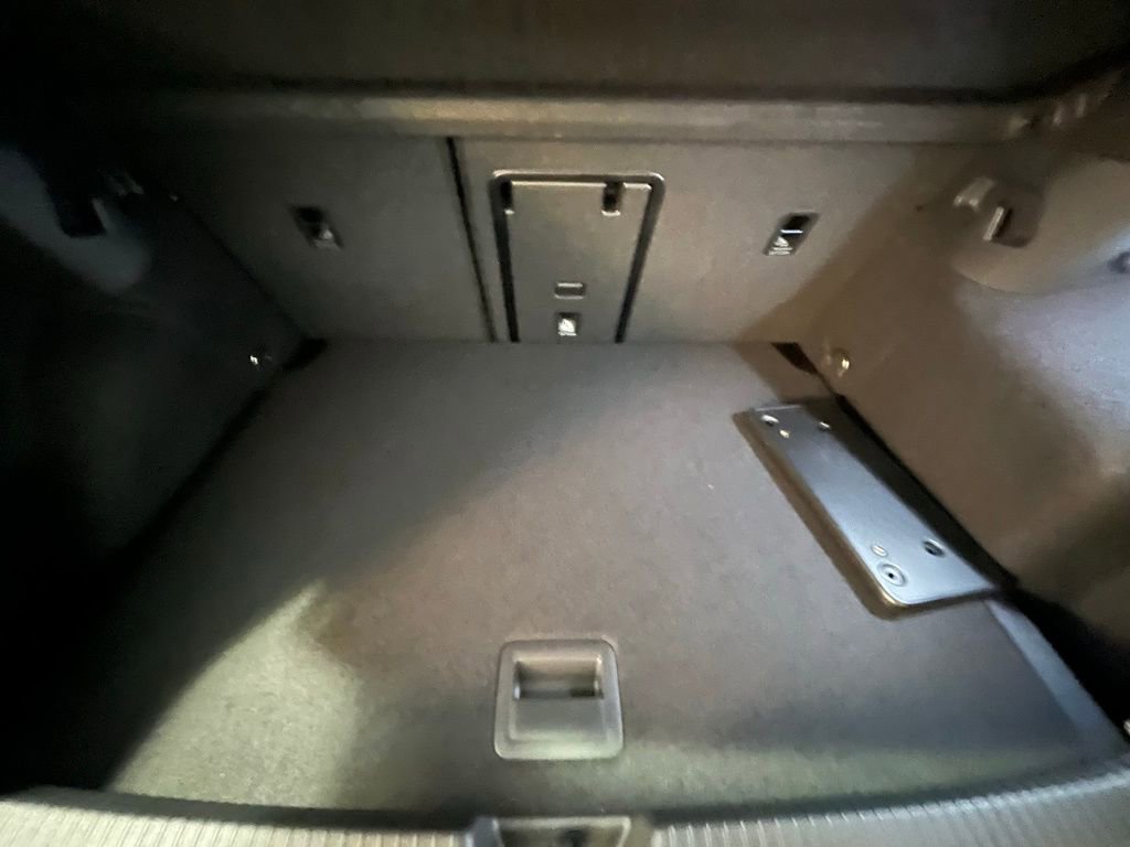 Certified 2024 Volkswagen GTI Autobahn image 28