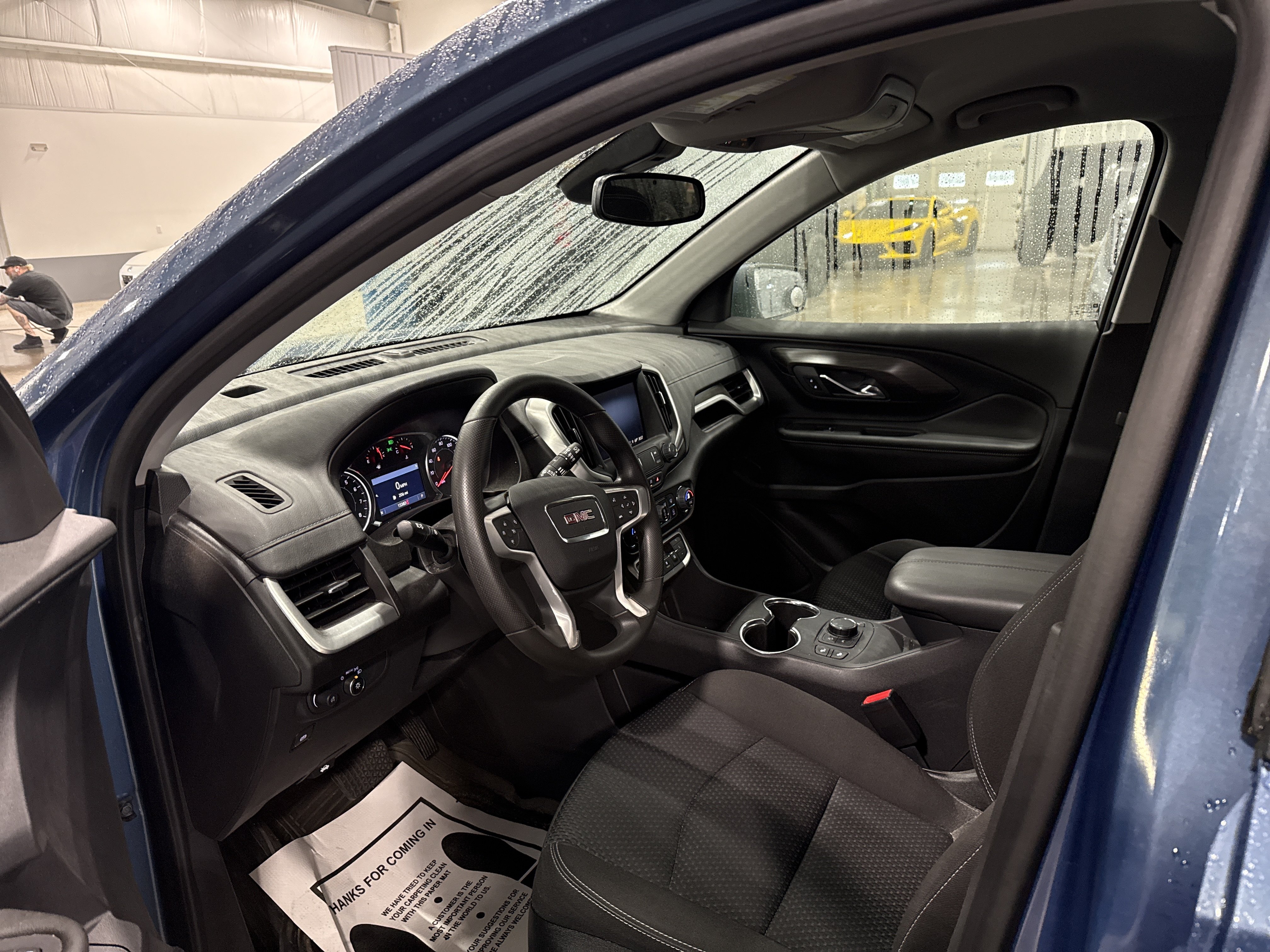 Used 2024 GMC Terrain SLE w/ Driver Convenience Package AWD/4WD image 7