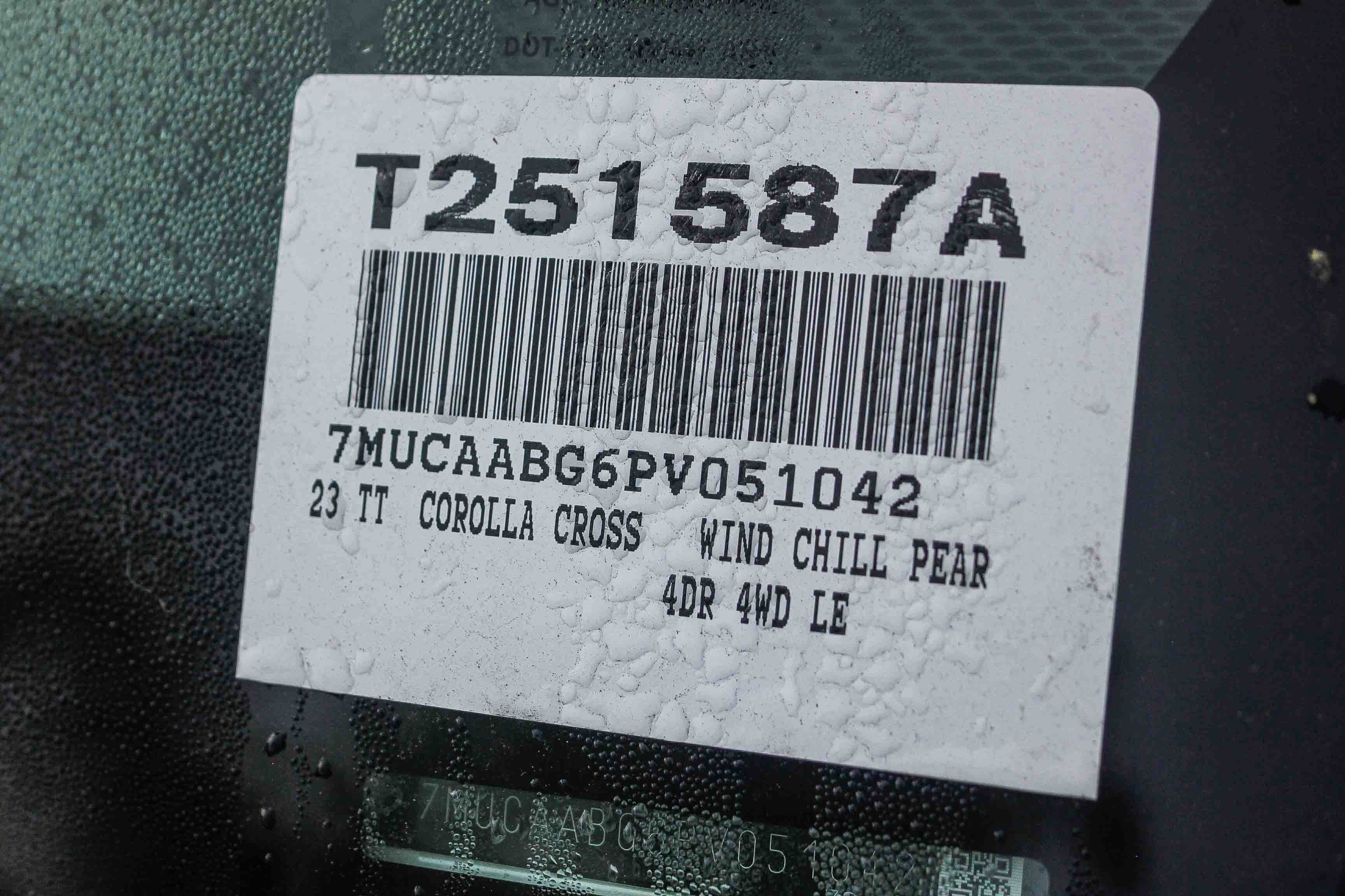 Used 2023 Toyota Corolla Cross LE image 28