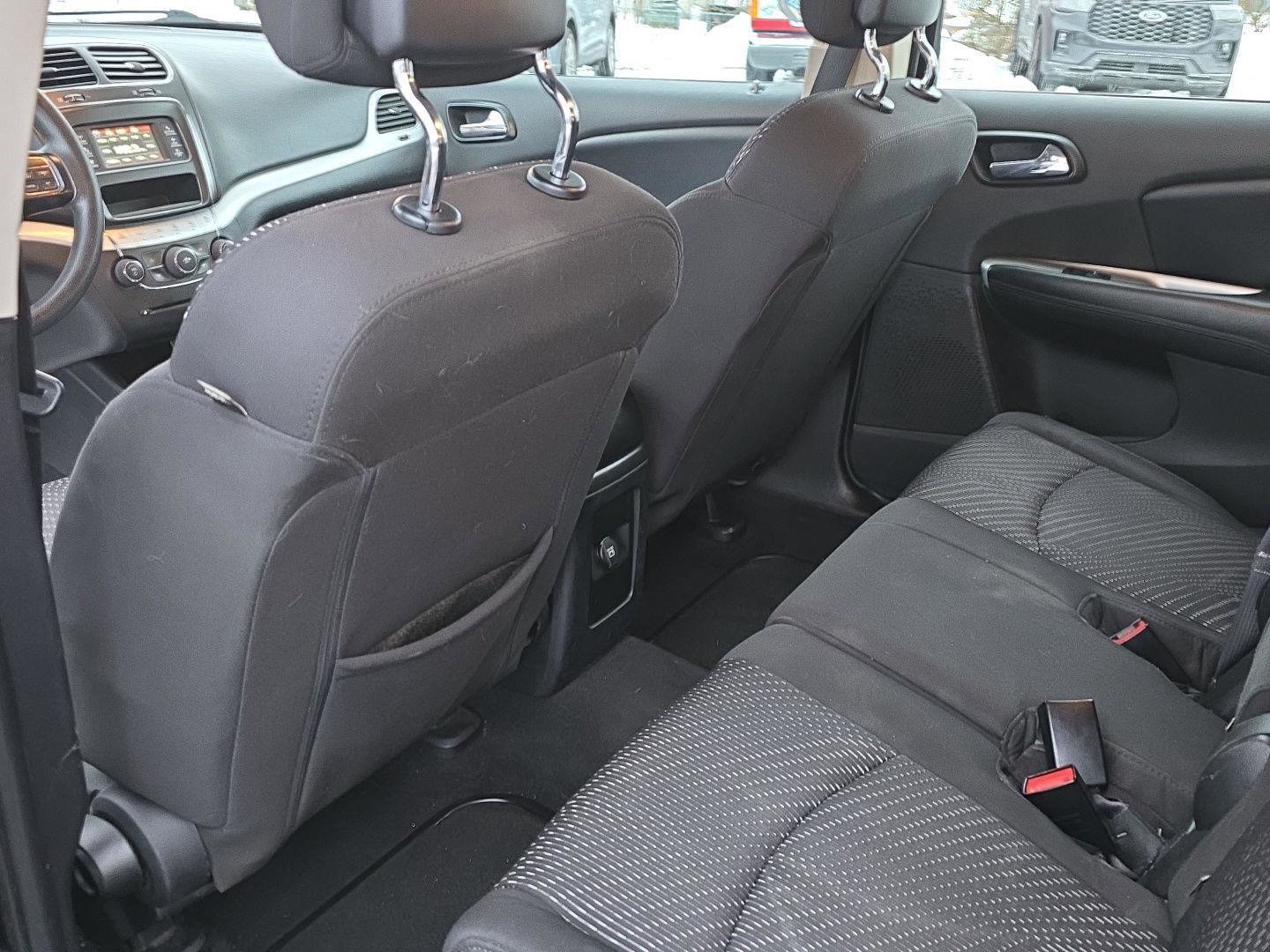 Used 2015 Dodge Journey American Value Package w/ Flexible Seating Group FWD image 30
