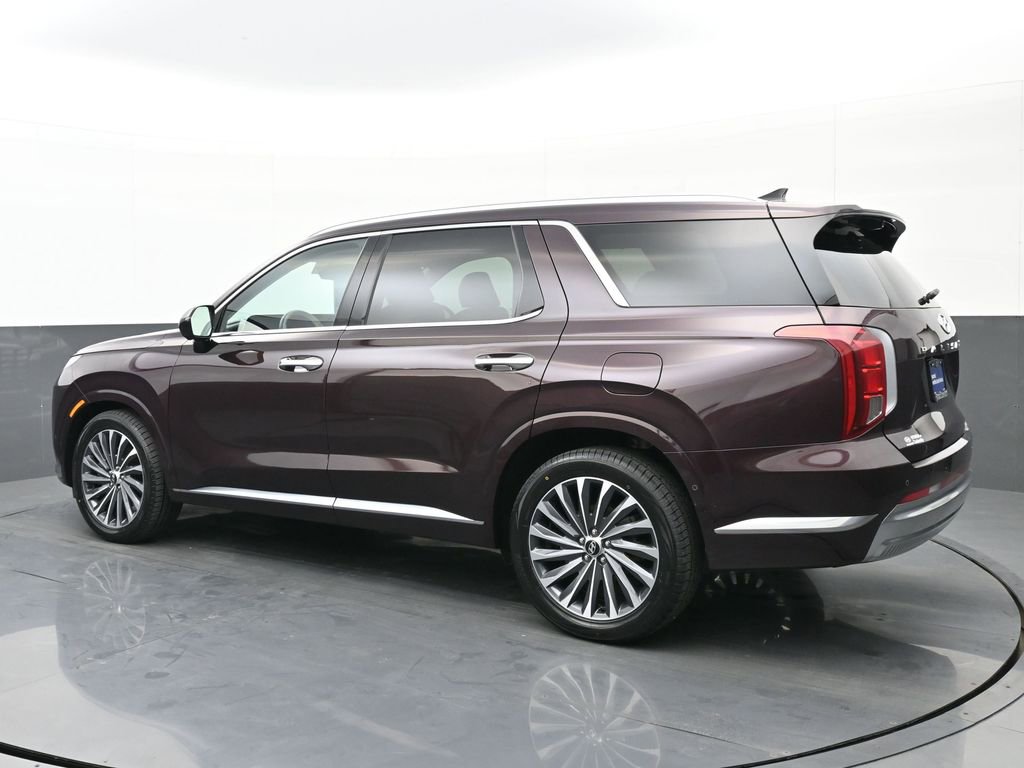 Used 2024 Hyundai Palisade Calligraphy image 6