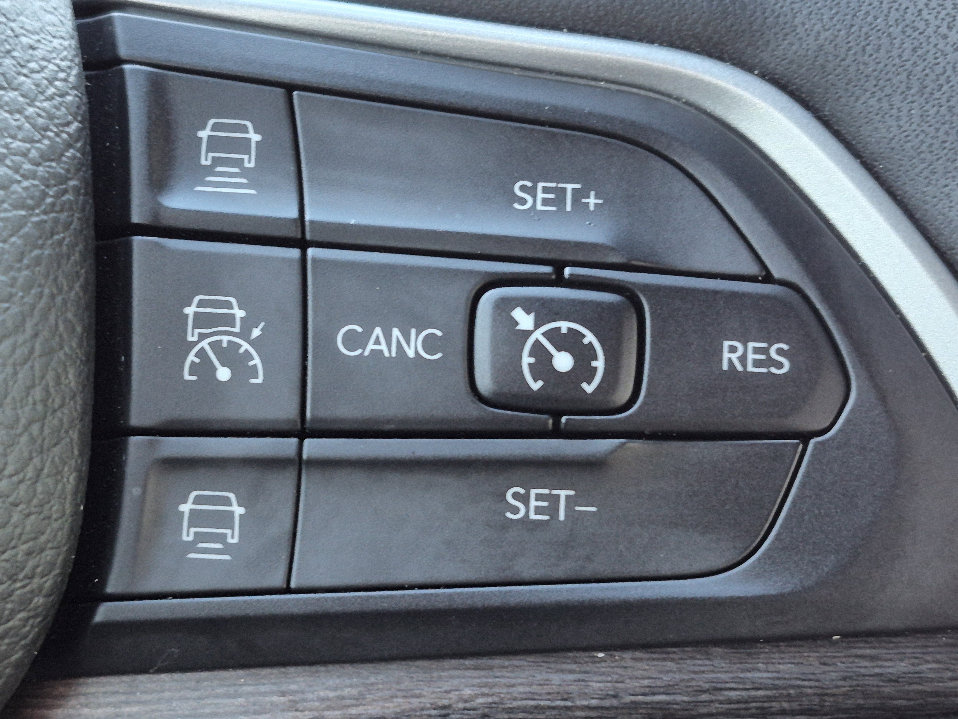 Certified 2023 Jeep Grand Cherokee Limited w/ Trailer Tow Prep Group (B) AWD/4WD image 19