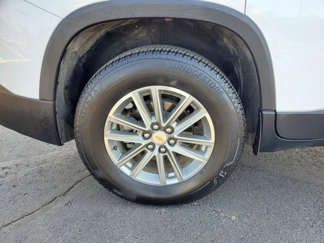 Certified 2023 Chevrolet Traverse LT FWD image 9
