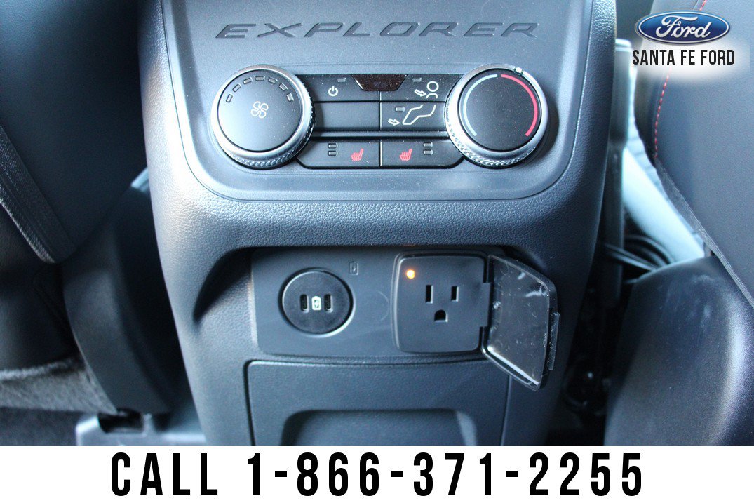Used 2025 Ford Explorer ST-Line w/ Premium Package RWD image 26