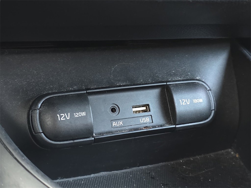 Used 2016 Kia Soul image 30