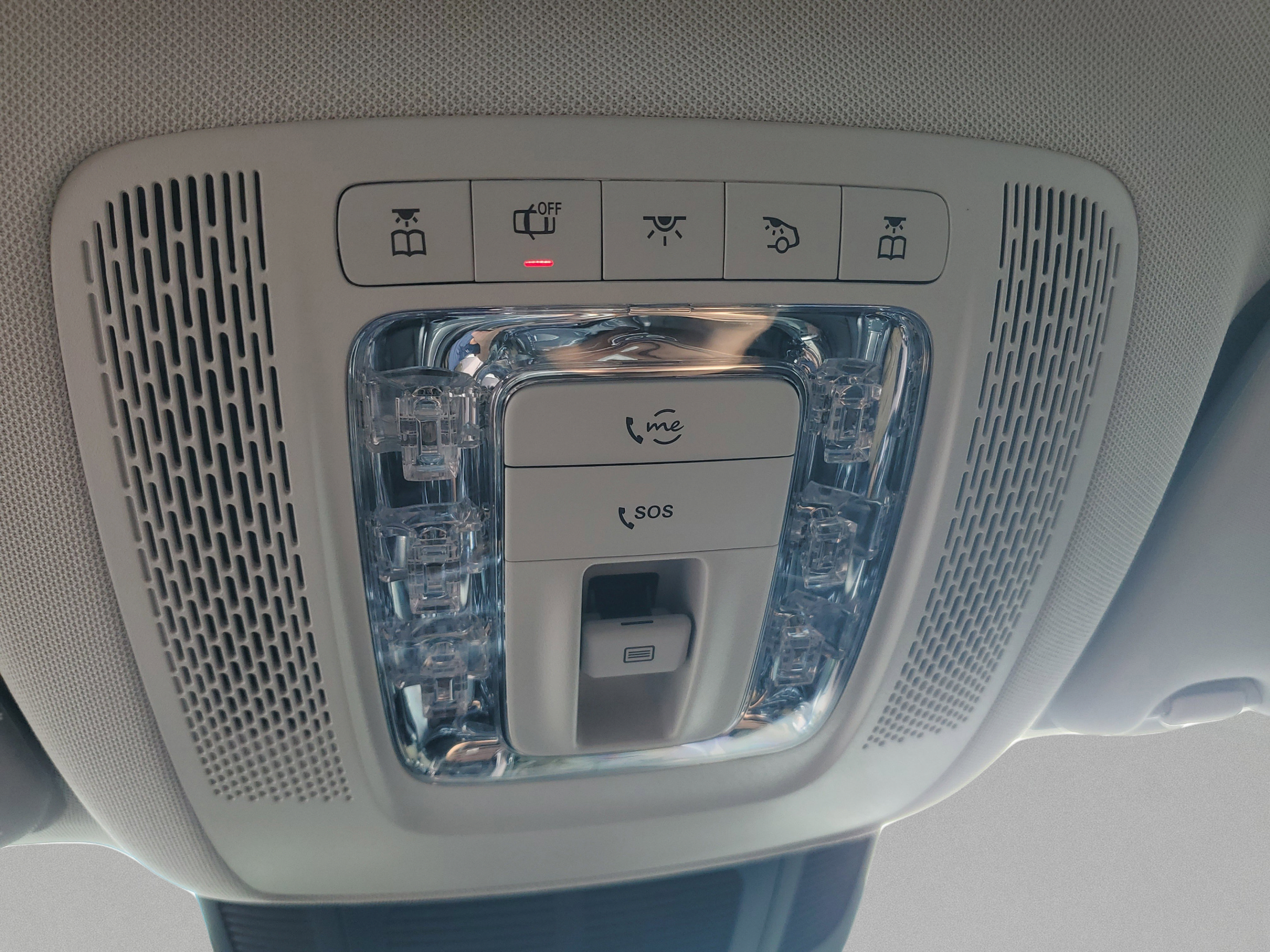 Certified 2026 Mercedes-Benz GLS 450 4MATIC image 34