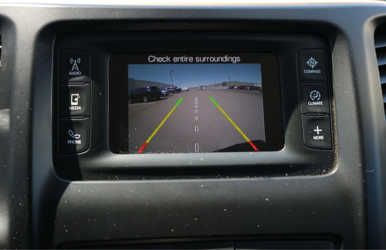 Used 2015 Jeep Cherokee Latitude AWD/4WD image 17