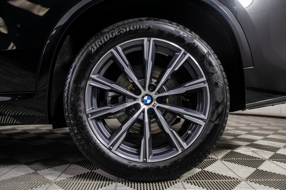 Used 2026 BMW X5 sDrive40i w/ M Sport Package image 44