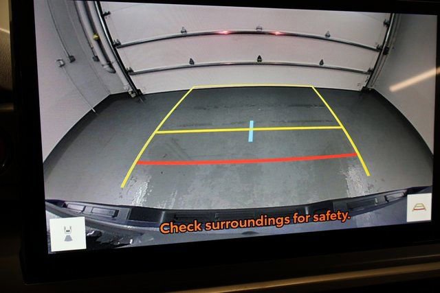 Used 2024 Toyota Tacoma TRD Off-Road image 24